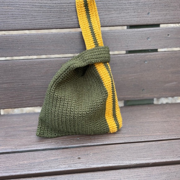 Crochet knot handbag 
Dimensions: 9L x 8H inch - Picture 3 of 4